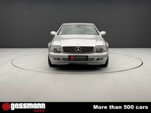 Bild 2/15 von Mercedes-Benz SL 320 (2001)