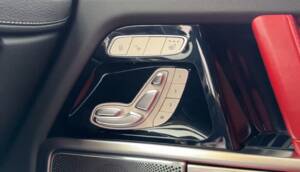 Image 11/13 of Mercedes-Benz G 400 d (LWB) (2021)