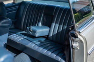 Image 25/40 of Mercedes-Benz 250 CE (1970)