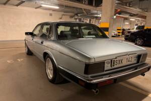 Image 24/29 de Daimler Double Six (1993)