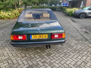 Afbeelding 6/13 van BMW 728i (1983)
