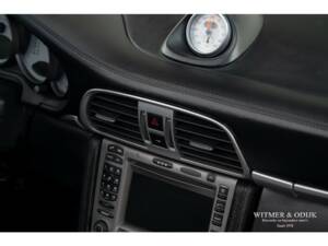 Bild 10/29 von Porsche 911 Carrera 4S (2006)