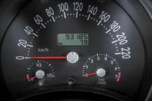 Image 20/50 de Volkswagen New Beetle 1.6 (2004)