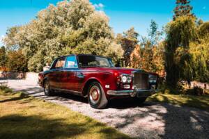 Immagine 7/50 di Rolls-Royce Silver Shadow I (1970)