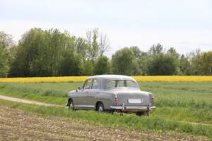 Imagen 29/39 de Mercedes-Benz 190 (1957)