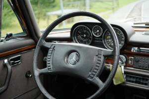 Afbeelding 65/89 van Mercedes-Benz 300 SEL 6.3 (1972)