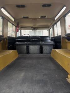 Imagen 10/15 de Land Rover 109 (1976)