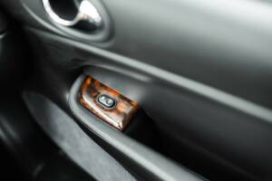 Immagine 24/28 di Jaguar XK8 4.0 (1999)
