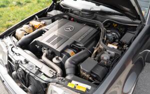 Bild 61/61 von Mercedes-Benz 500 E (1992)