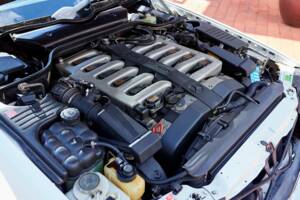 Image 91/171 of Mercedes-Benz SL 600 (1996)