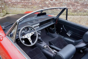 Bild 44/50 von FIAT 124 Sport Spider (1973)