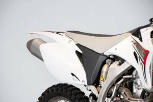 Image 24/50 de Yamaha DUMMY (2008)