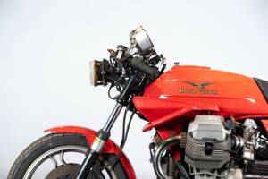 Image 21/49 de Moto Guzzi 850 LeMans (1981)
