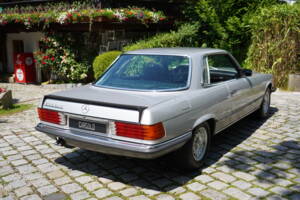 Image 12/27 of Mercedes-Benz 500 SLC (1980)