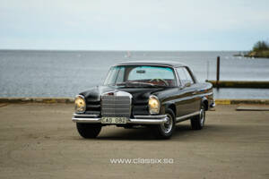 Imagen 4/27 de Mercedes-Benz 220 SE b (1964)