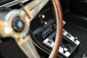 Bild 22/94 von BMW 3,0 CSi (1975)