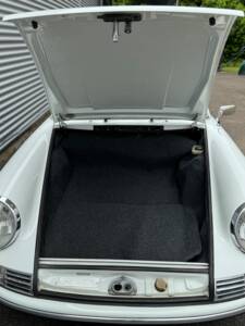 Afbeelding 29/57 van Porsche 911 2.4 T (1971)