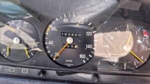 Image 36/71 of Mercedes-Benz 240 D (1980)