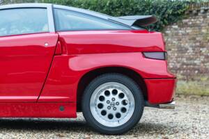 Image 24/50 de Alfa Romeo SZ (1991)