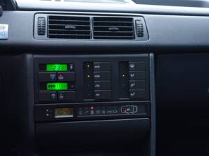 Imagen 22/50 de Alfa Romeo 155 2.5 TD (1998)