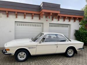 Image 6/20 of BMW 2800 CS (1970)