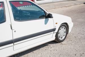 Bild 16/52 von Citroën ZX 2.0i 16v (1993)