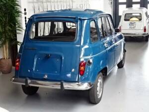 Image 3/30 de Renault R 4 (1979)