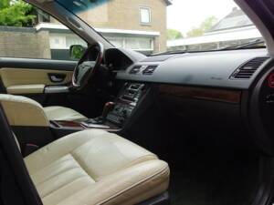 Bild 23/97 von Volvo XC90 V8 (2005)