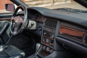 Bild 40/46 von Audi Cabriolet 2.6 (2000)
