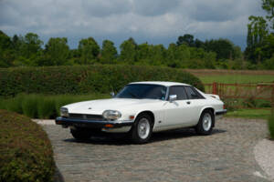 Bild 29/39 von Jaguar XJ-S V12 (1989)