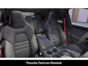 Bild 12/14 von Porsche Cayenne GTS (2024)
