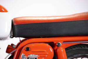 Bild 19/50 von Gilera Giubileo 175 Sport (1963)