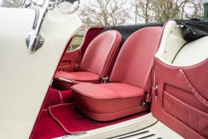 Bild 26/39 von Jaguar SS 100 (1979)