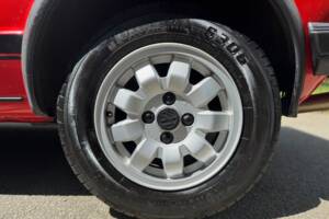 Image 7/31 de Volkswagen Golf I GTI 1.6 (1982)