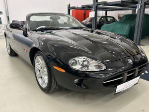 Bild 3/36 von Jaguar XK8 4.0 (1997)
