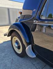 Image 23/47 of Citroën Traction Avant 11 B (1955)