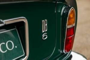 Bild 25/50 von Aston Martin DB 6 (1967)