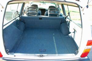 Afbeelding 25/45 van Volvo 245 GL (1991)