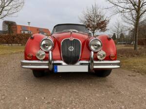 Image 22/77 de Jaguar XK 150 3.4 S OTS (1958)