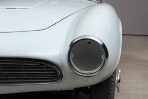 Image 16/50 of BMW 507 (1957)