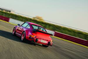 Bild 32/33 von Porsche 911 Turbo 3.3 Flachbau (1985)