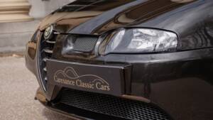 Image 19/60 of Alfa Romeo 147 3.2 GTA (2003)