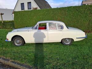 Image 3/68 de Jaguar Type S 3.4 (1964)