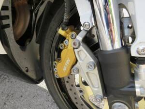 Bild 27/42 von Honda VTR 1000 SP2 (2002)