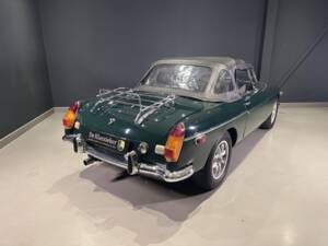 Afbeelding 5/30 van MG MGB (1973)