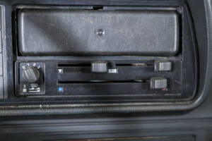 Immagine 20/50 di Volkswagen Golf I Diesel 1.6 (1983)
