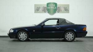 Image 18/33 de Mercedes-Benz 500 SL (1990)