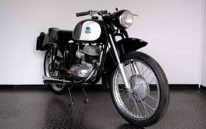 Image 13/68 of Mondial 160 Sport Lusso (1954)