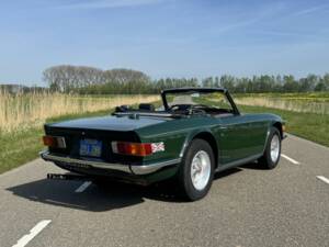 Immagine 4/8 di Triumph TR 6 (1976)