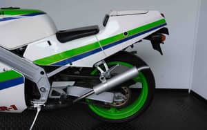 Immagine 36/71 di Kawasaki KR-1 (1989)